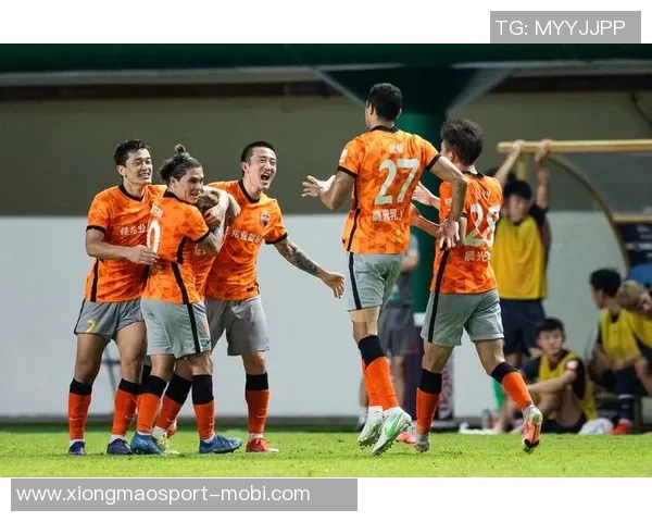 山东泰山足球俱乐部成为中超首支积分突破1500分的球队荣耀时刻 山东泰山足球俱乐部成为中超首支积分突破1500分的球队荣耀时刻